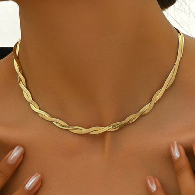 Elegant Gold-Tone Twisted Chain  Choker Necklace For Women