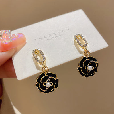 Women's Fashion Temperament Pearl Vintage Earrings