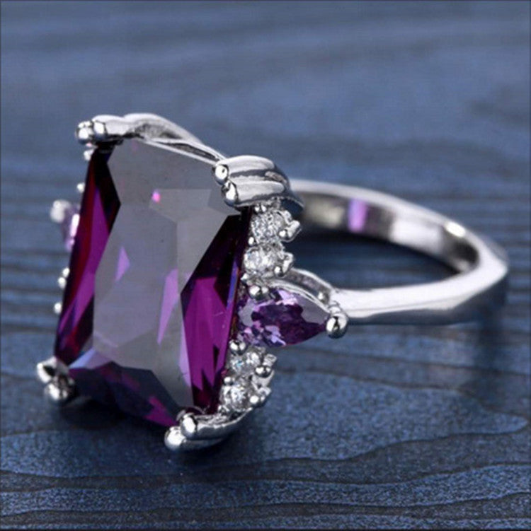 Personalized Purple Rectangular Zircon Inlaid Water Drop Zirconium Female Ring